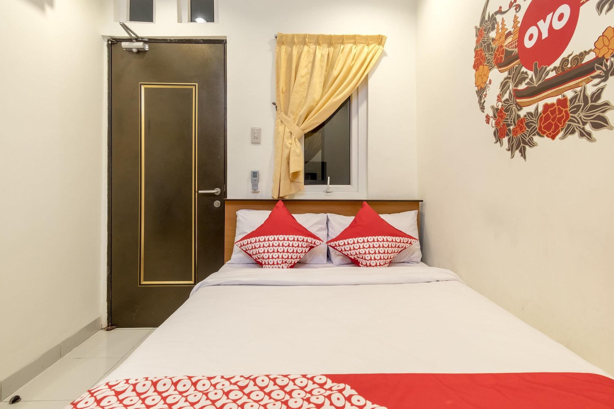 Oyo 294 Andrea Residence Syariah Medan Extérieur photo